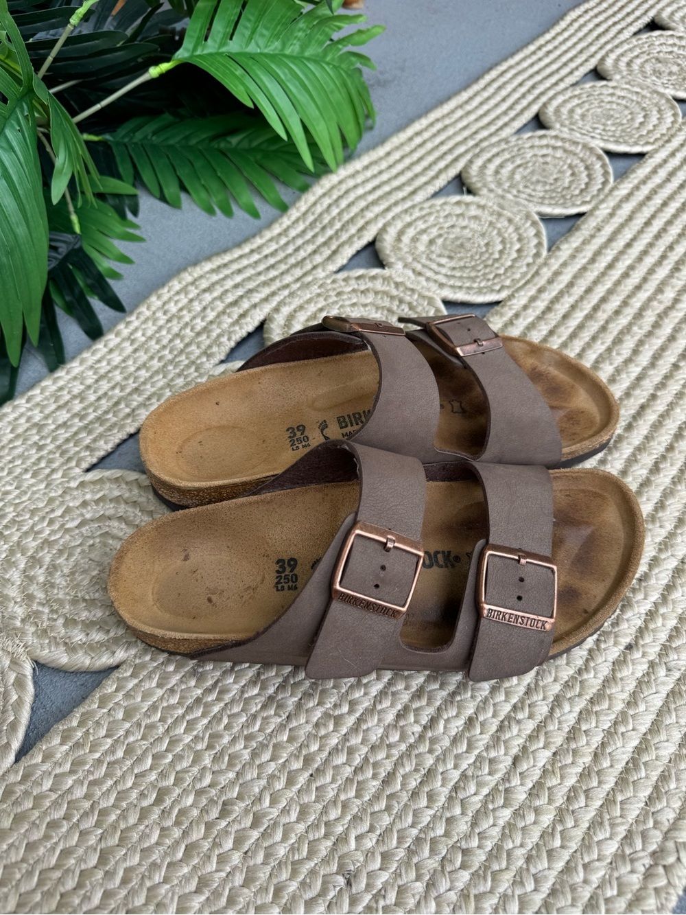 Birkenstock Arizona Brown Birko-Flor Sandals Size 39 (US 8–8.5)
